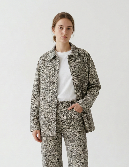 VESTE EN JEANS À IMPRIMÉ LÉOPARD